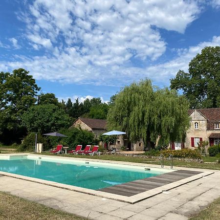 Vila Sfeervol Vakantiehuis Op Landgoed Aan De Dordogne Prudhomat Exteriér fotografie