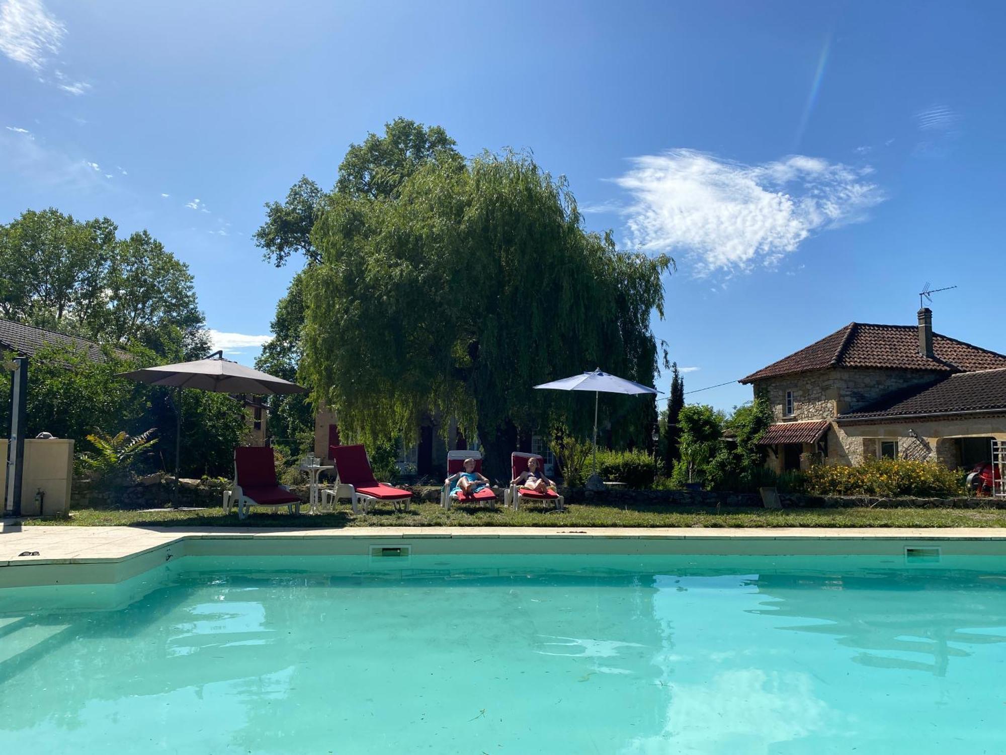 Vila Sfeervol Vakantiehuis Op Landgoed Aan De Dordogne Prudhomat Exteriér fotografie