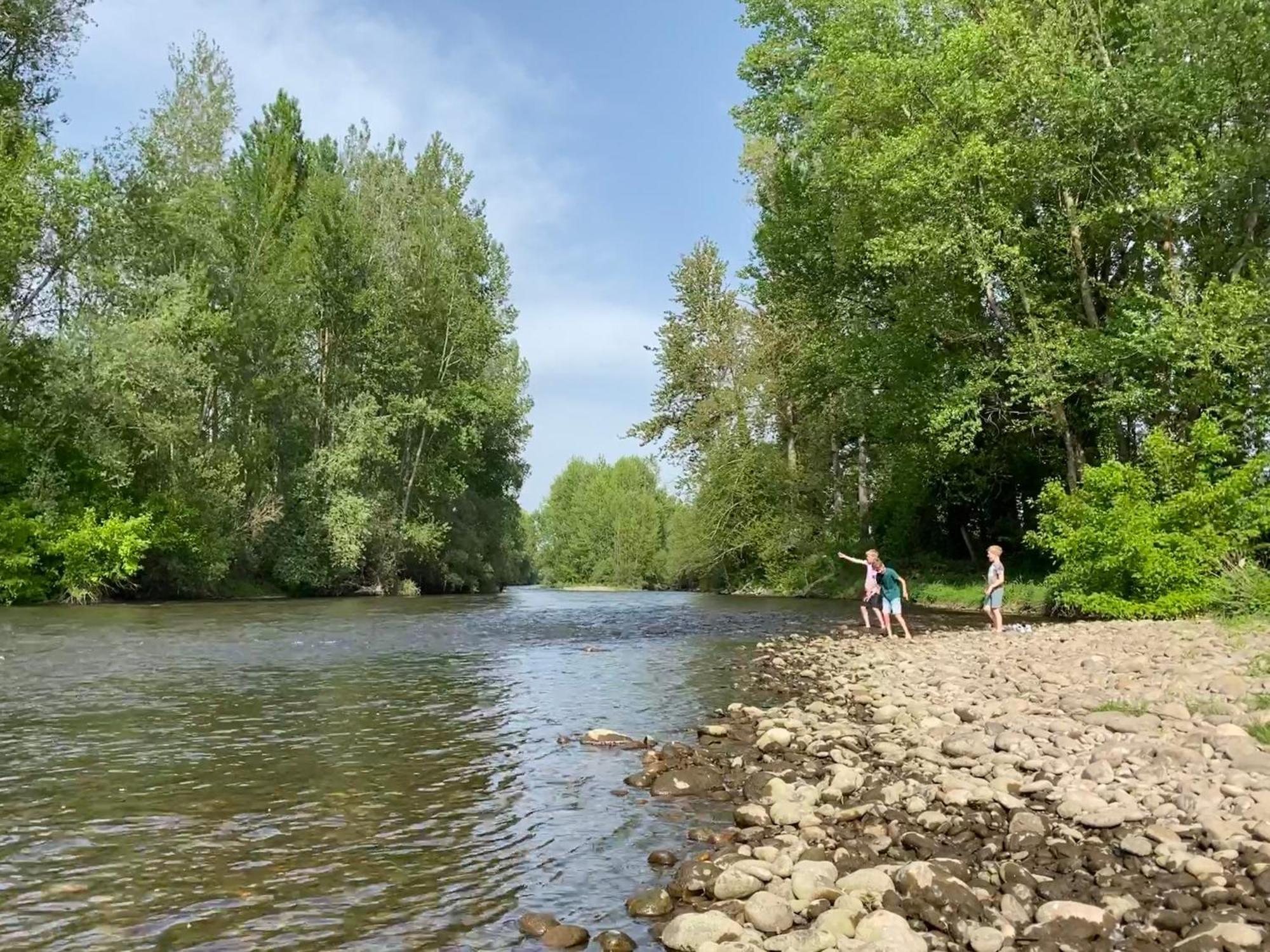 Vila Sfeervol Vakantiehuis Op Landgoed Aan De Dordogne Prudhomat Exteriér fotografie